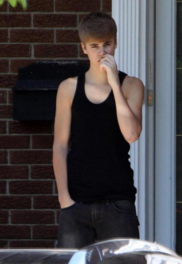 justinbieber_1307286657