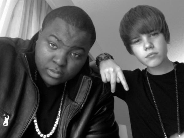 Justin-Sean-Kingston-justin-bieber-9406441-600-450