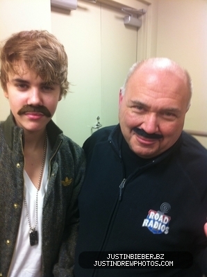normal_212115273 - justin bieber 2