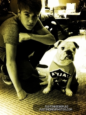normal_351414895 - justin bieber 2