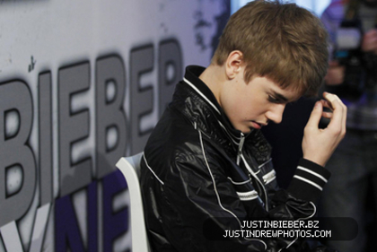 normal_6437549389 - justin bieber 2