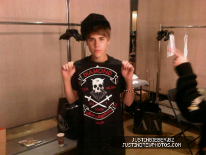 normal_JB_lg40ibTkNK1qdcfx4o1_500 - justin bieber 2