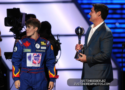 normal_Justin2BBieber2B20112BESPY2BAwards2BShow2BfDS-zuVBz5Vl - justin bieber 2