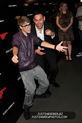 normal_Justin2BBieber2BDolce2BGabbana2BCelebrates2BFashion2BgDUtNpSNkgjl