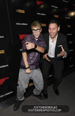 normal_Justin2BBieber2BDolce2BGabbana2BCelebrates2BFashion2BV6YYOMHlgK6l