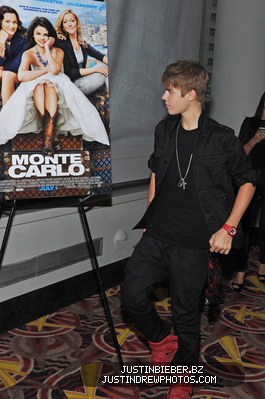 normal_Justin2BBieber2BMonte2BCarlo2BNew2BYork2BScreening2BAPSF1be7RFbl