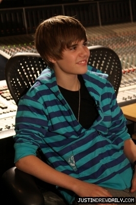 normal_JustinBieber_04