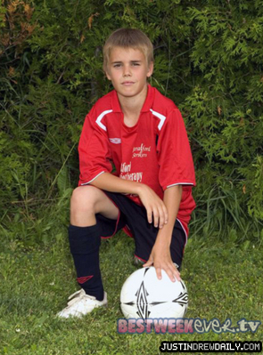 normal_JUSTIN-BIEBER-PLAYS-SOCCER-BWE-TV-01