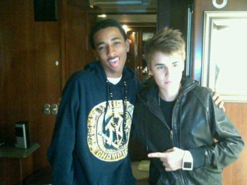 tumblr_lm3smxP3OK1qet1yko1_500