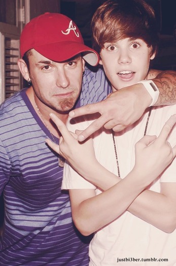 tumblr_lm46mcO3QZ1qcvjboo1_500