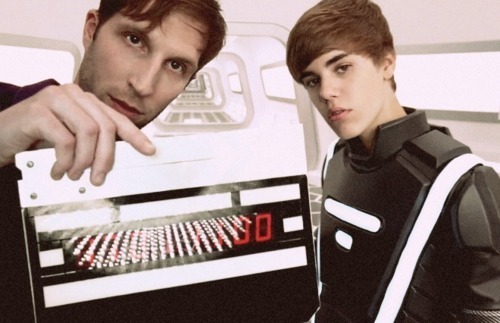 tumblr_lmr1t6dCqU1qlpdrxo1_500 - justin bieber 3