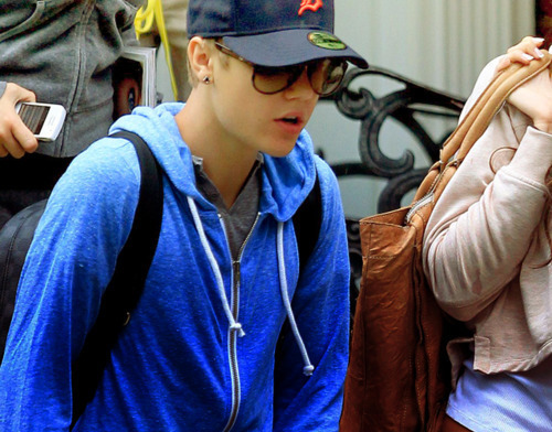 tumblr_lmr95fJgij1qiejc2o1_500 - justin bieber 3