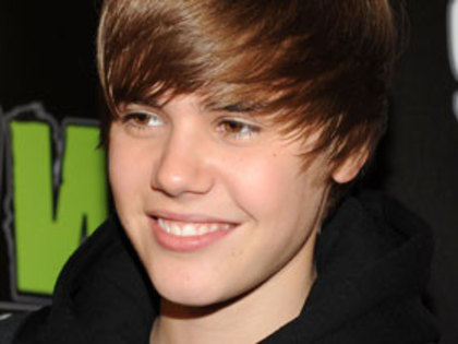 tumblr_lmrlw09t5J1qief4oo1_400 - justin bieber 3