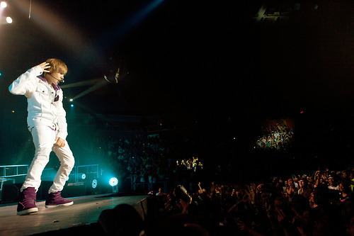 tumblrl9hwefqgxv1qdfif4 - justin bieber 3