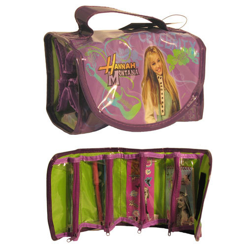 rechizite scolare cu Hannah Montana 2010