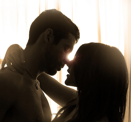 romantic-photos-of-kissing-people16_large - LoVe_YoU