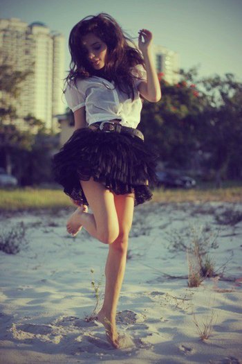 268644_248419918508703_186271274723568_1192082_2333272_n_large - JuSt_A_GiRl
