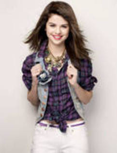 juyjkk - Selena-Marie-Gomez