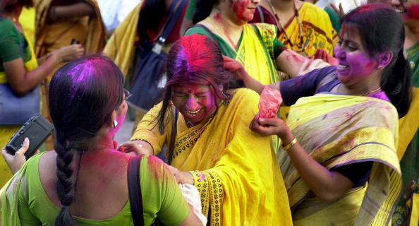 2004-3-12-12-holi - HOLI