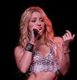 imagesCA78550Z - shakira