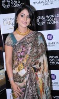 thumb_Hina Khan at World Gold Council Event on 20th Oct 2011 (1)
