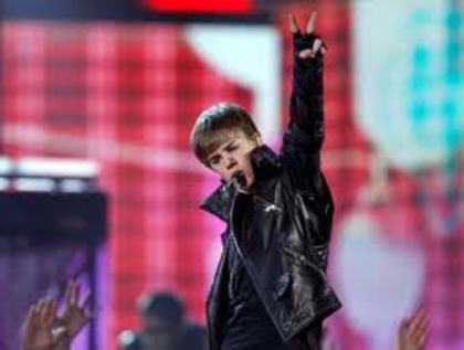 imagesCA3G1P1H - justin bieber