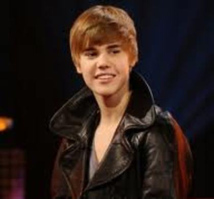 imagesCA3G9UI5 - justin bieber