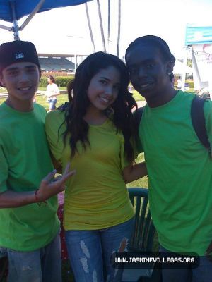 normal_l_8711e643cb8f4992b12017fd3ecb676a