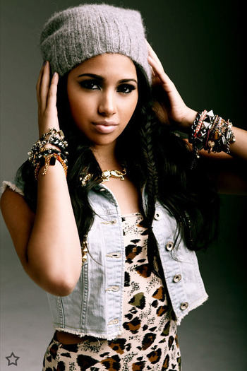 tumblr_lbespfls9F1qdd0peo1_500