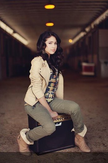 tumblr_lmr2ajoHfC1qlt6xbo1_500