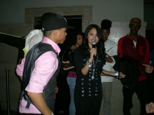 tumblrlfnw9vzncu1qaveye - Jasmine V 1