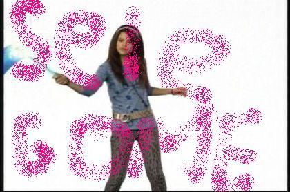 SELENUTZA PUPIK DULCIK - selena gomez