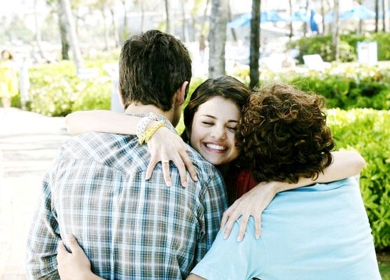 wizards-of-waverly-place-the-movie-332354l-imagine - selena gomez