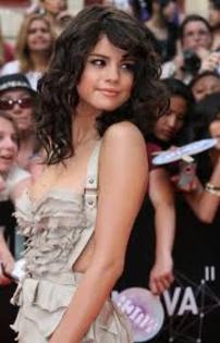 images (11) - selena gomez