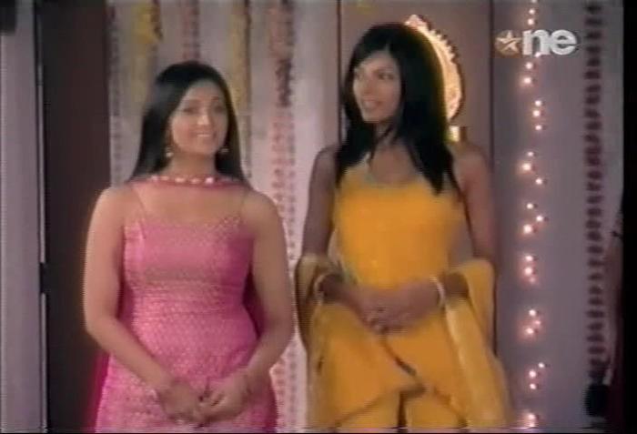 1 (13) - DILL MILL GAYYE KaSh As AR Diwali Caps