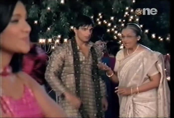 1 (61) - DILL MILL GAYYE KaSh As AR Diwali Caps