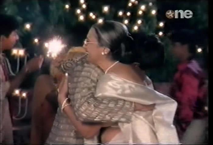 1 (80) - DILL MILL GAYYE KaSh As AR Diwali Caps