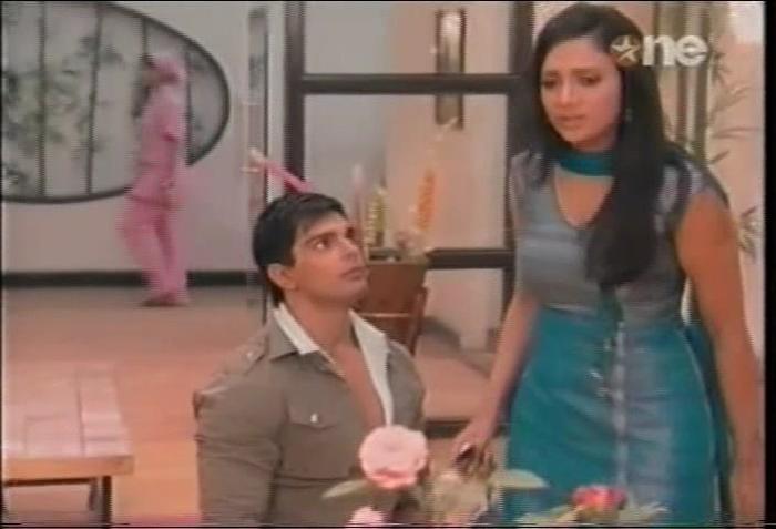 1 (122) - DILL MILL GAYYE KaSh As AR Leg Holding II Scene Caps