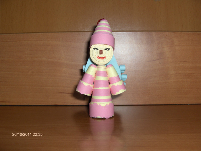 LIA-am oferit-o unei fetite... - QUILLING