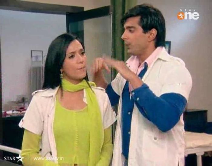 1 (150) - DILL MII GAYYE KaSh Random Caps