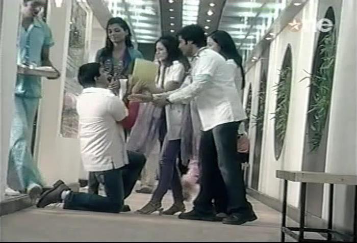 1 (155) - DILL MII GAYYE KaSh Random Caps