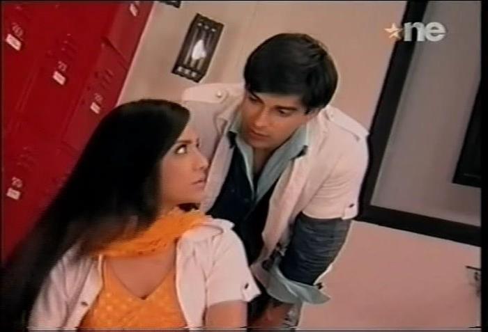 1 (158) - DILL MII GAYYE KaSh Random Caps