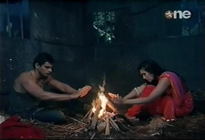 1 (173) - DILL MII GAYYE KaSh Random Caps