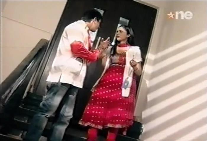 1 (179) - DILL MII GAYYE KaSh Random Caps