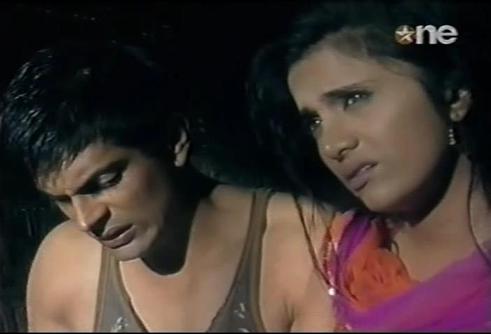 1 (1) - DILL MILL GAYYE KaSh As AR Jungle Staring Caps