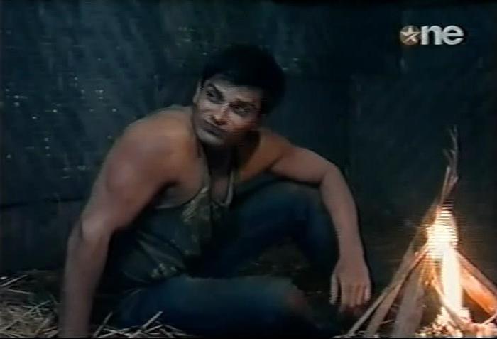 1 (52) - DILL MILL GAYYE KaSh As AR Jungle Staring Caps