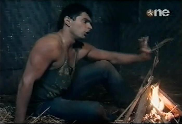 1 (65) - DILL MILL GAYYE KaSh As AR Jungle Staring Caps