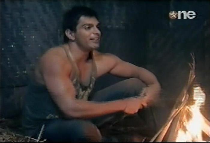 1 (72) - DILL MILL GAYYE KaSh As AR Jungle Staring Caps