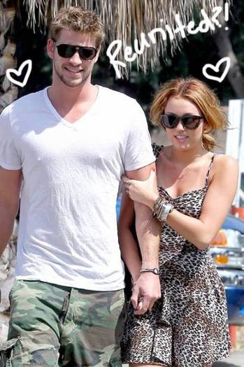 miley-cyrus-liam-hemsworth-together__oPt