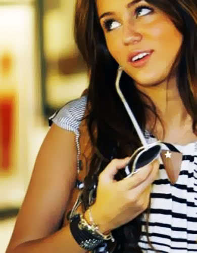 miley-sunglasses - miley-cyrus